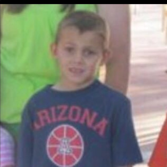 Meet your Posher, Cris - Picture 1 of 1